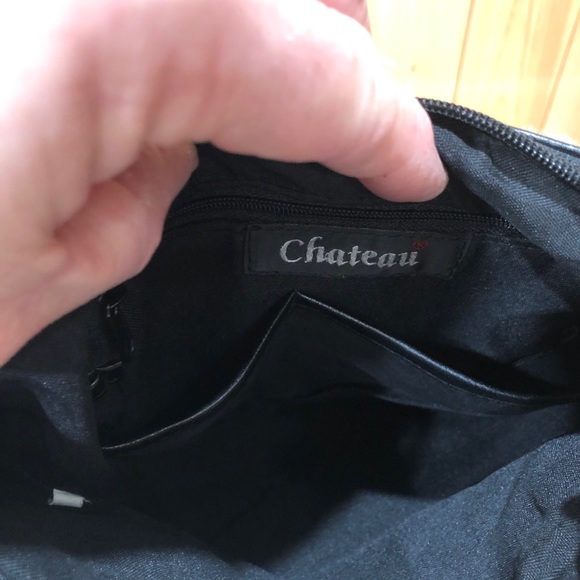 Chateau Women’s Leopard Print Purse. - Picture 9 of 12